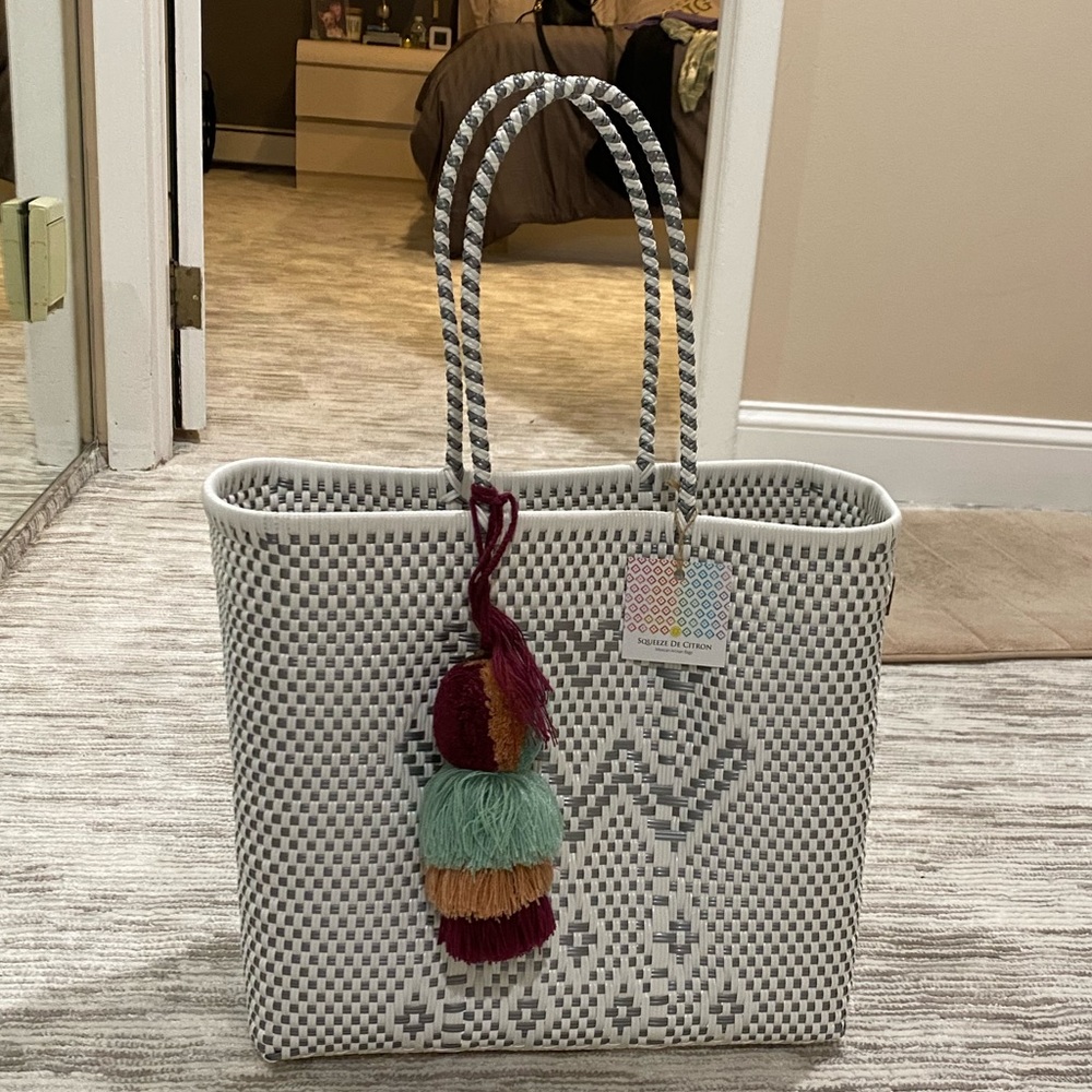 Squeeze De Citron Beach Bag